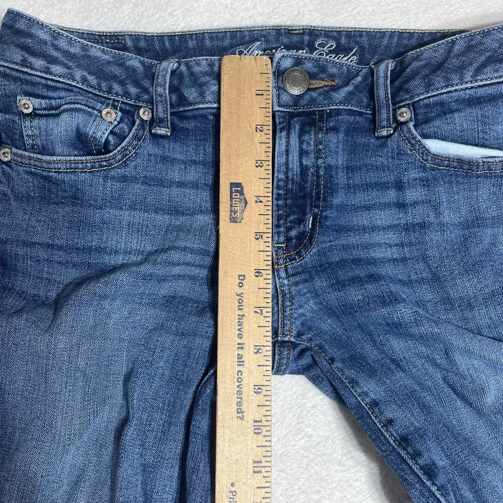American Eagle Women's 12 Favorite Boyfriend Stretch Jeans Crazy Fade EUC